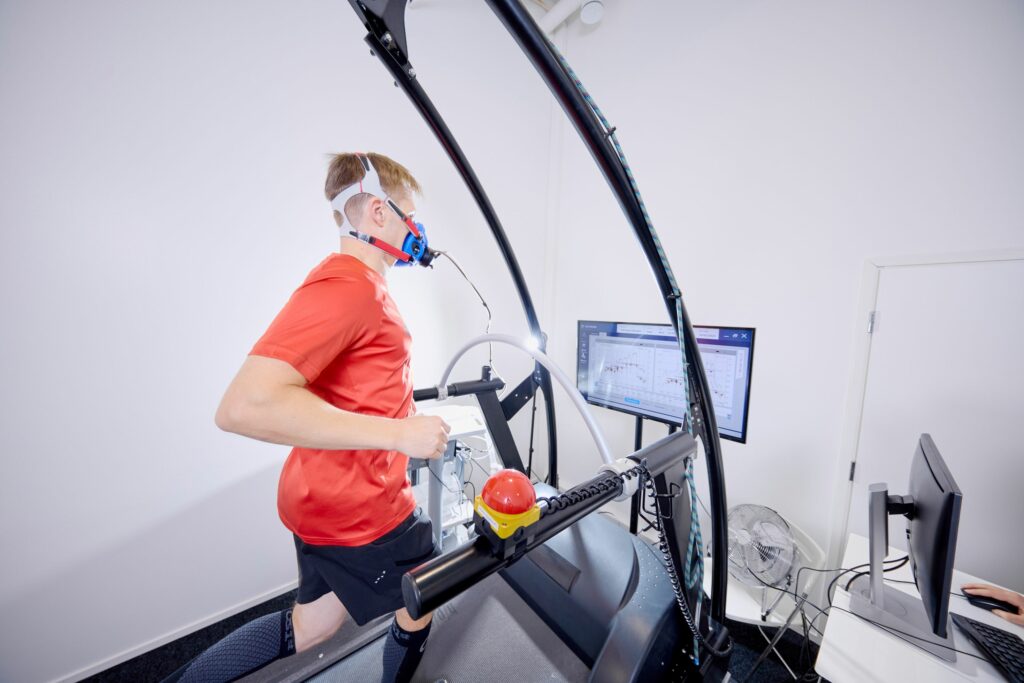 instrumented treadmill area running