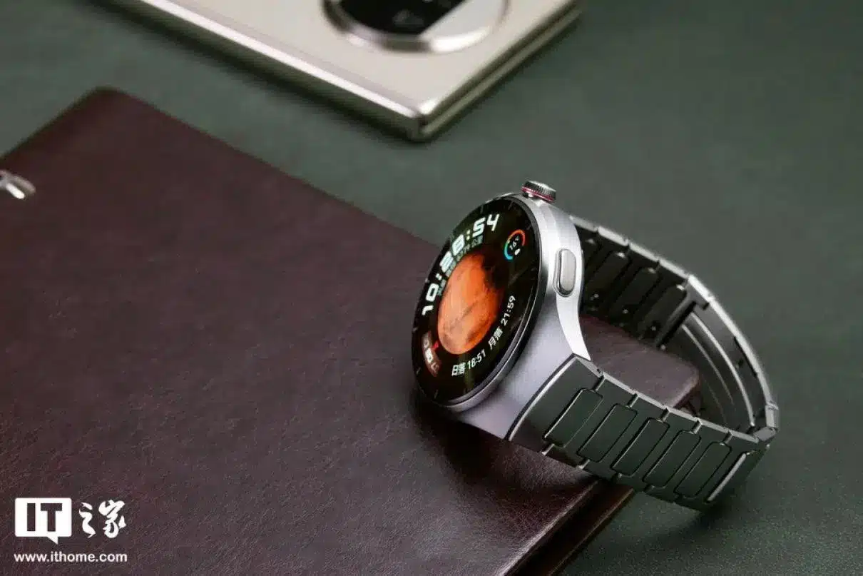Ovo je Huawei Watch 4 Pro za istraživanje svemira