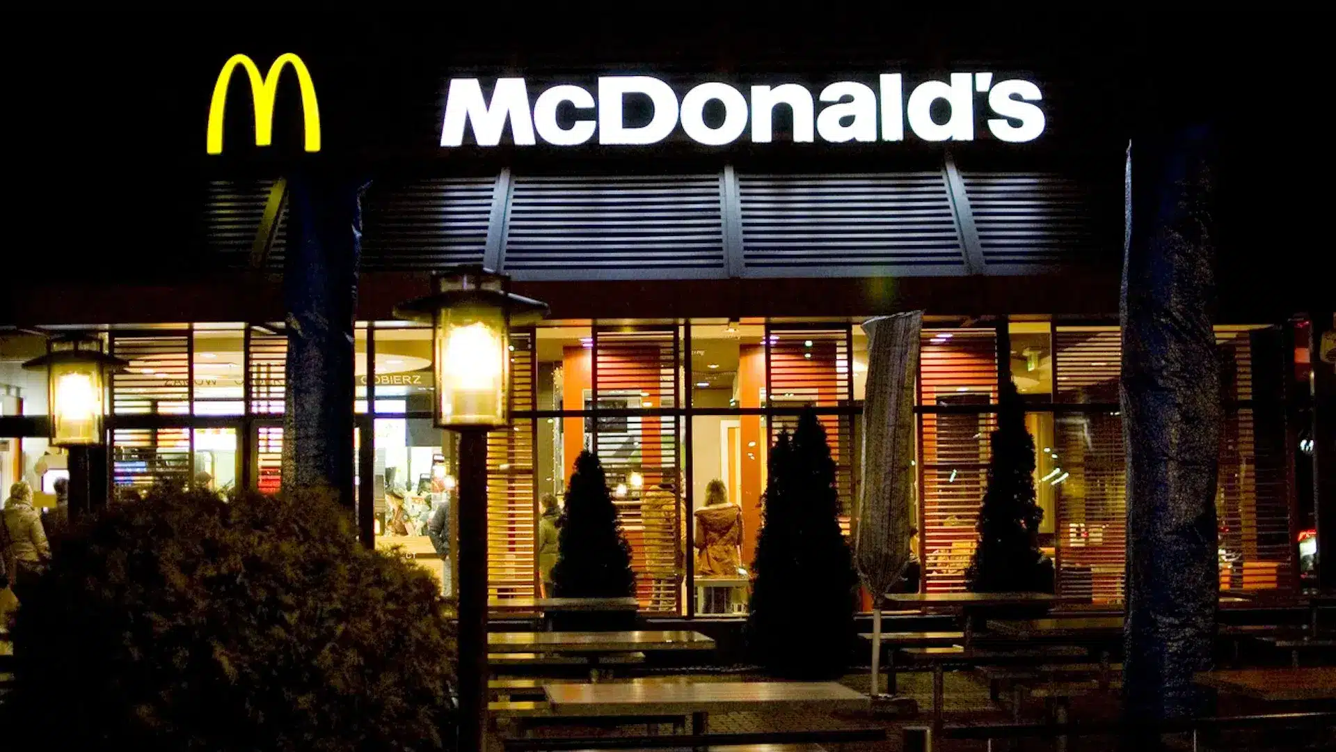 McDonald’s globalno uvodi ekološki održiv sistem rasvjete sa 3D printanim svjetlima.