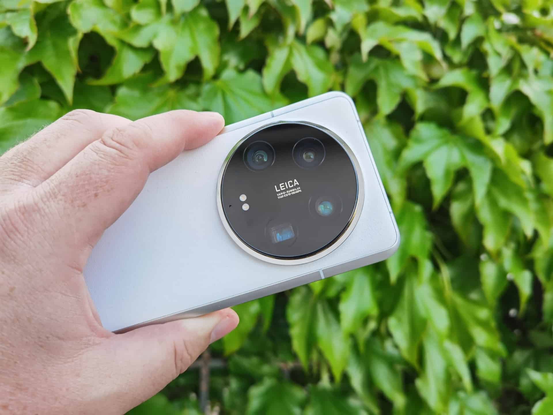 Xiaomi 14 će prvi dobiti HyperOS 2.0