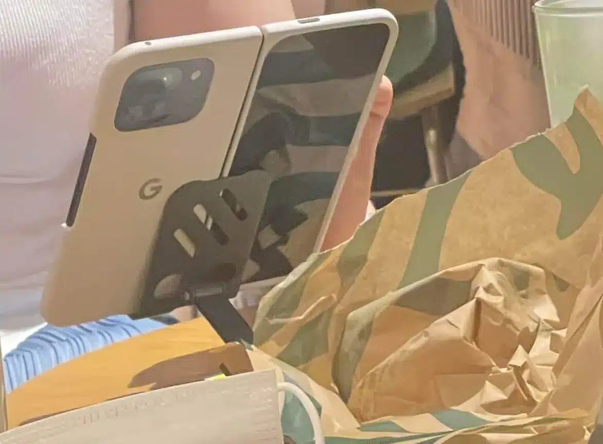 Pixel 9 Pro Fold se pojavio uživo