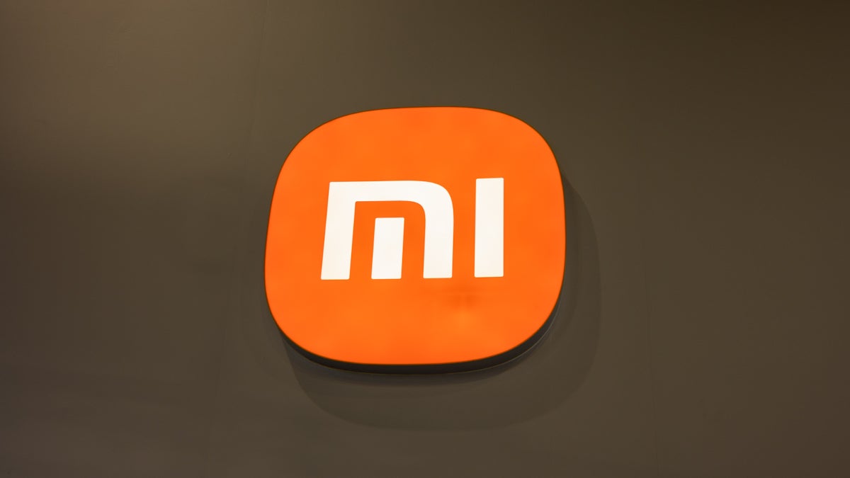 Xiaomi prikazao patent za trostruko sklopiv telefon