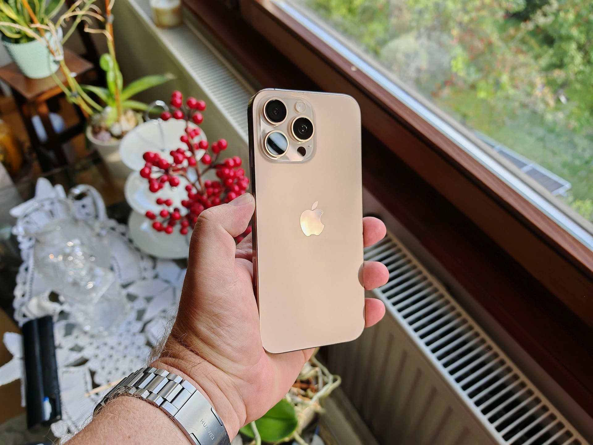 Problemi s brzinom WiFi povezivanja na iPhone 16 Pro i 16 Pro Max