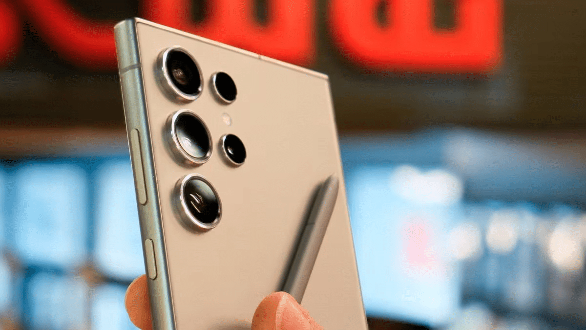 Zasloni Samsung Galaxy S25 serije očaravaju svojim izgledom.