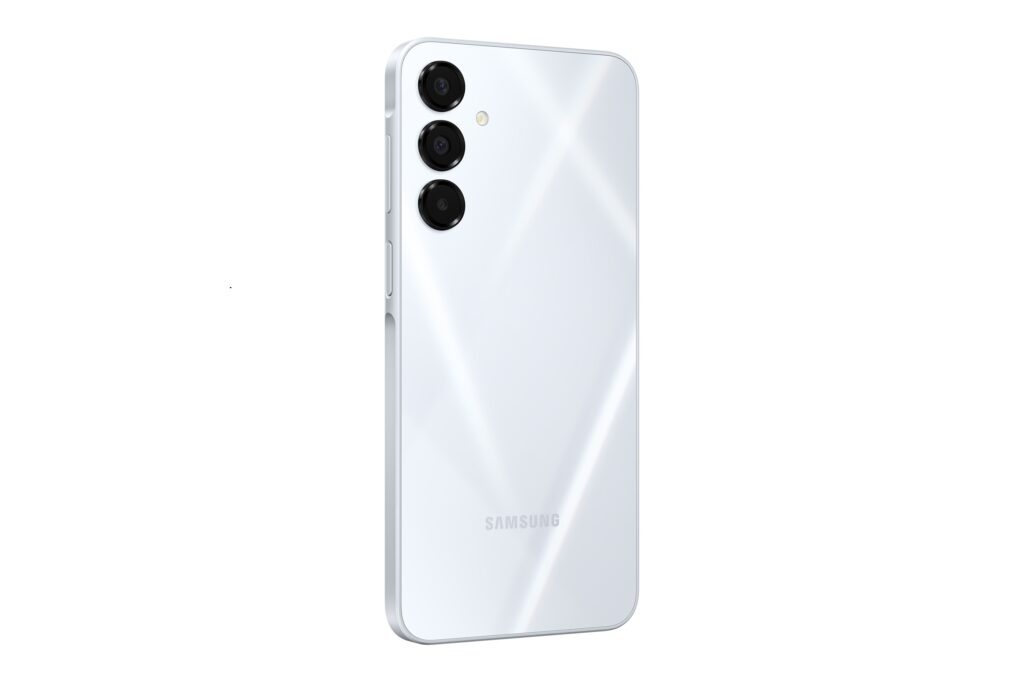 Samsung predstavlja Galaxy A16 seriju s dva nova uređaja SM A166F Galaxy A16 5G Light Gray Back L30
