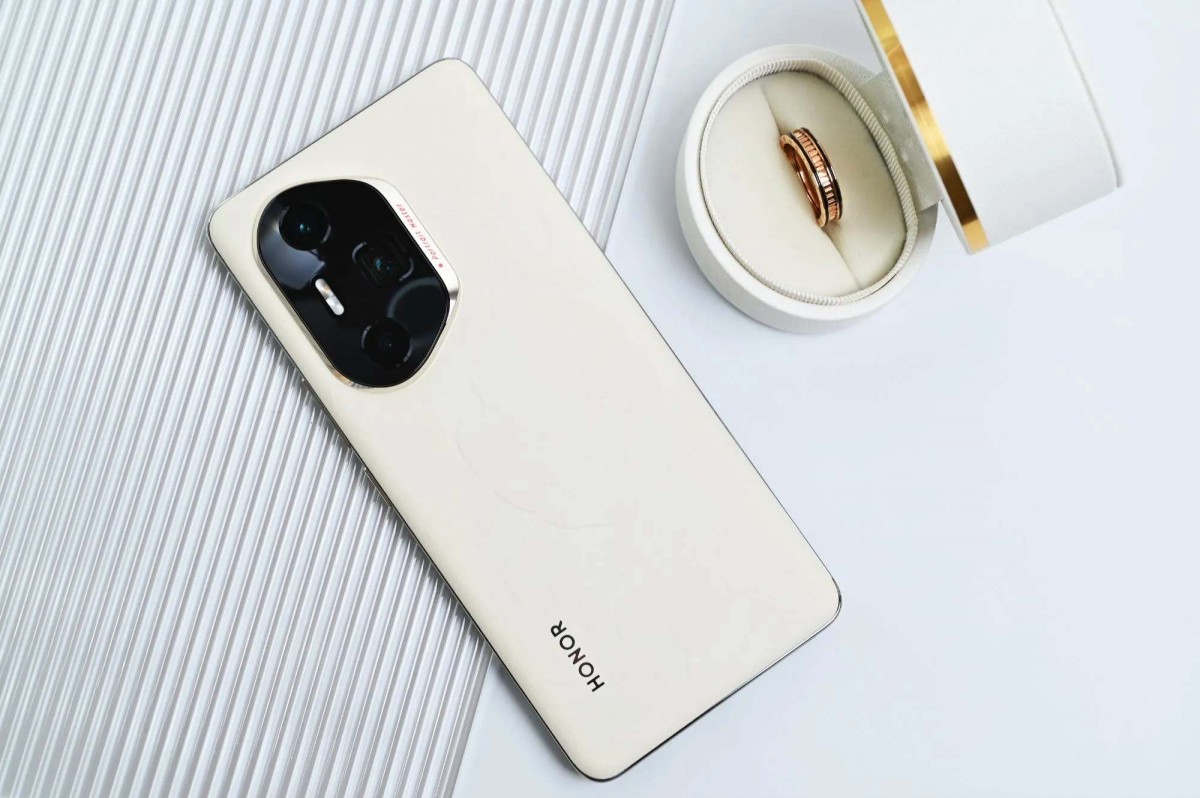 Honor 300 Ultra bit će predstavljen 02.12.2024.