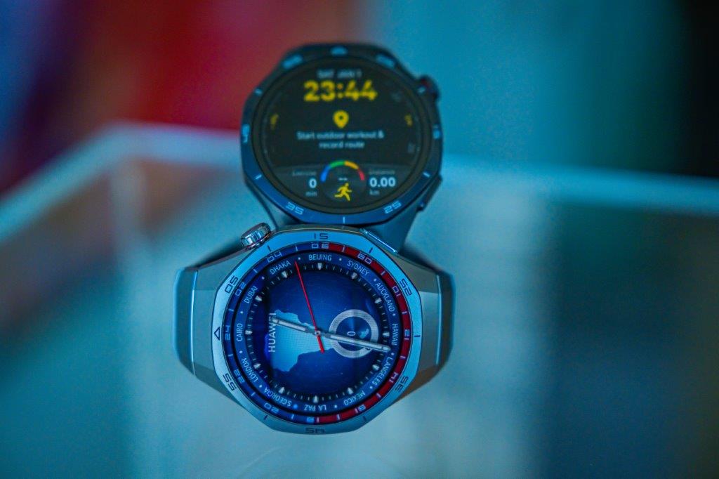 Savršen dar za vaše najmilije ovog Božića uz Huawei! HUAWEI Watch GT5 3