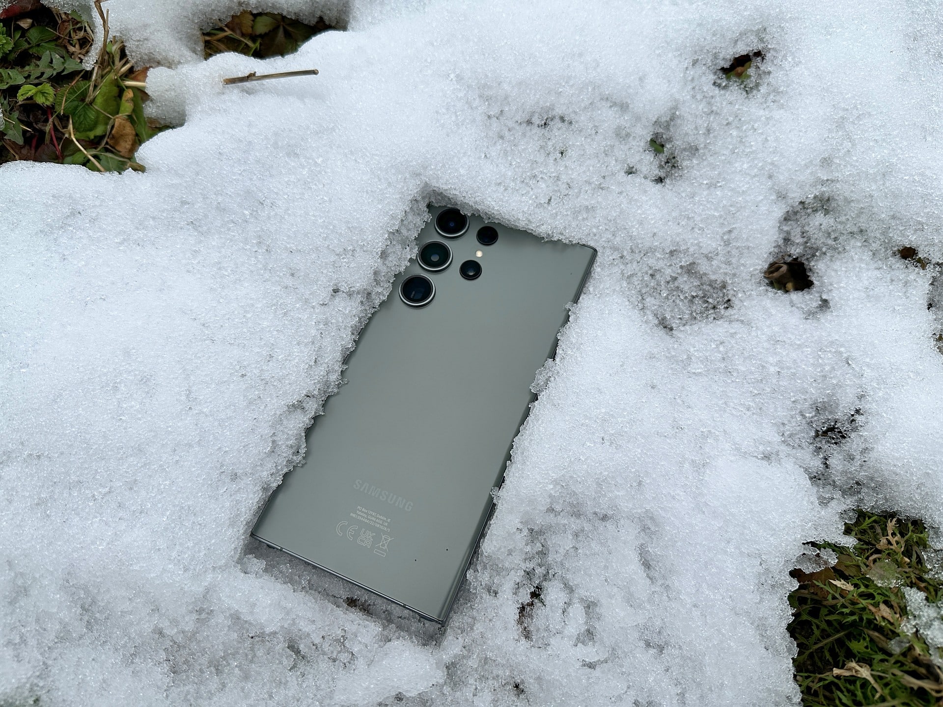 Samsung Galaxy S23 Ultra u 2025. godini – dobar potez ili potez očajnika?