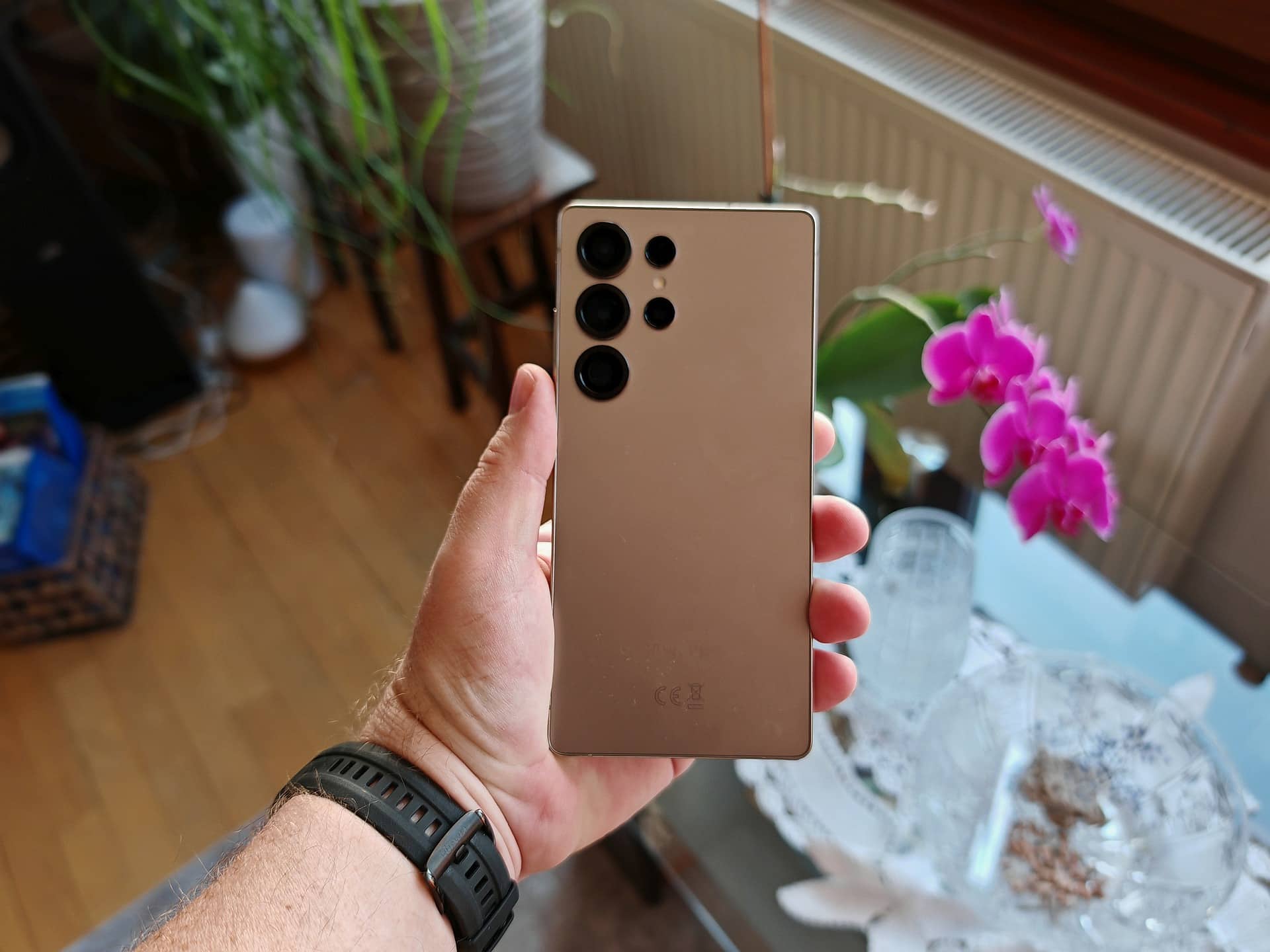 Prva nadogradnja za Samsung Galaxy S25