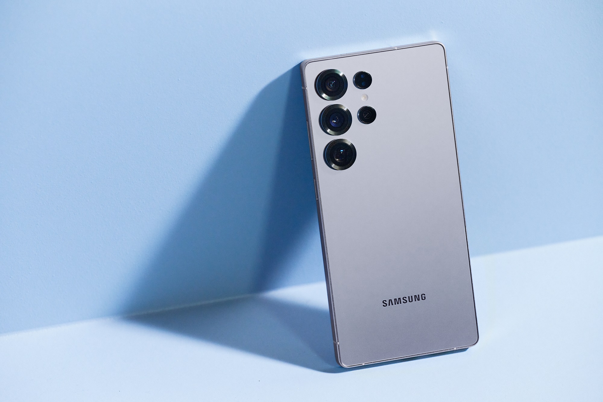 Samsung ne donosi novu boju Galaxy S25 Ultre