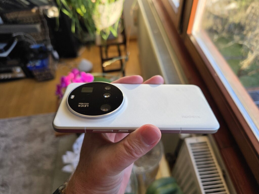 Xiaomi 15 Ultra 9