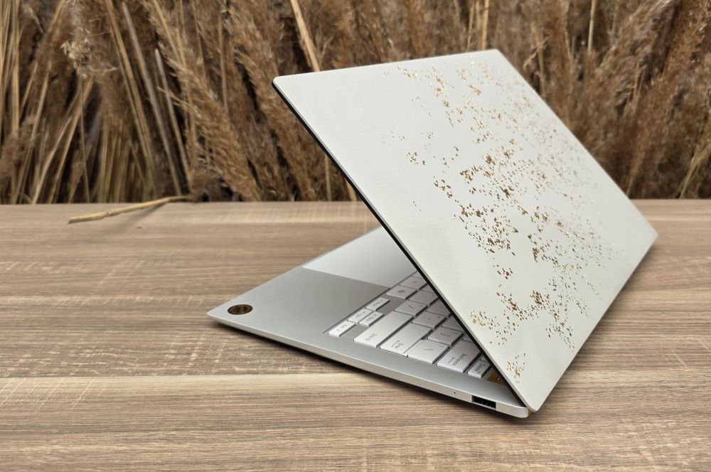Asus Ceraluminium kombinira lakoću aluminija s otpornošću keramike 19 Zenbook Ceraluminum Signature 9