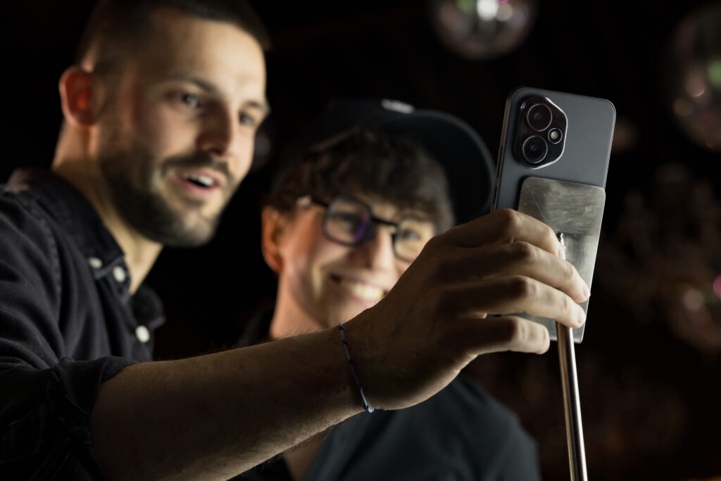 HONOR 400 serija ekskluzivno predstavljena u Zagrebu – donosi revoluciju mobilne fotografije uz AI kameru Honor 400 Pro predstavljanje 3112