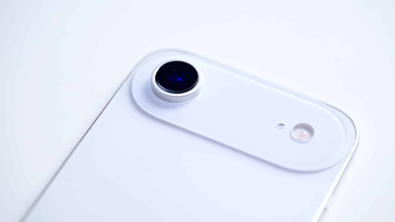 iPhone 17 Air i kapacitet baterije od “samo” 2,800mah