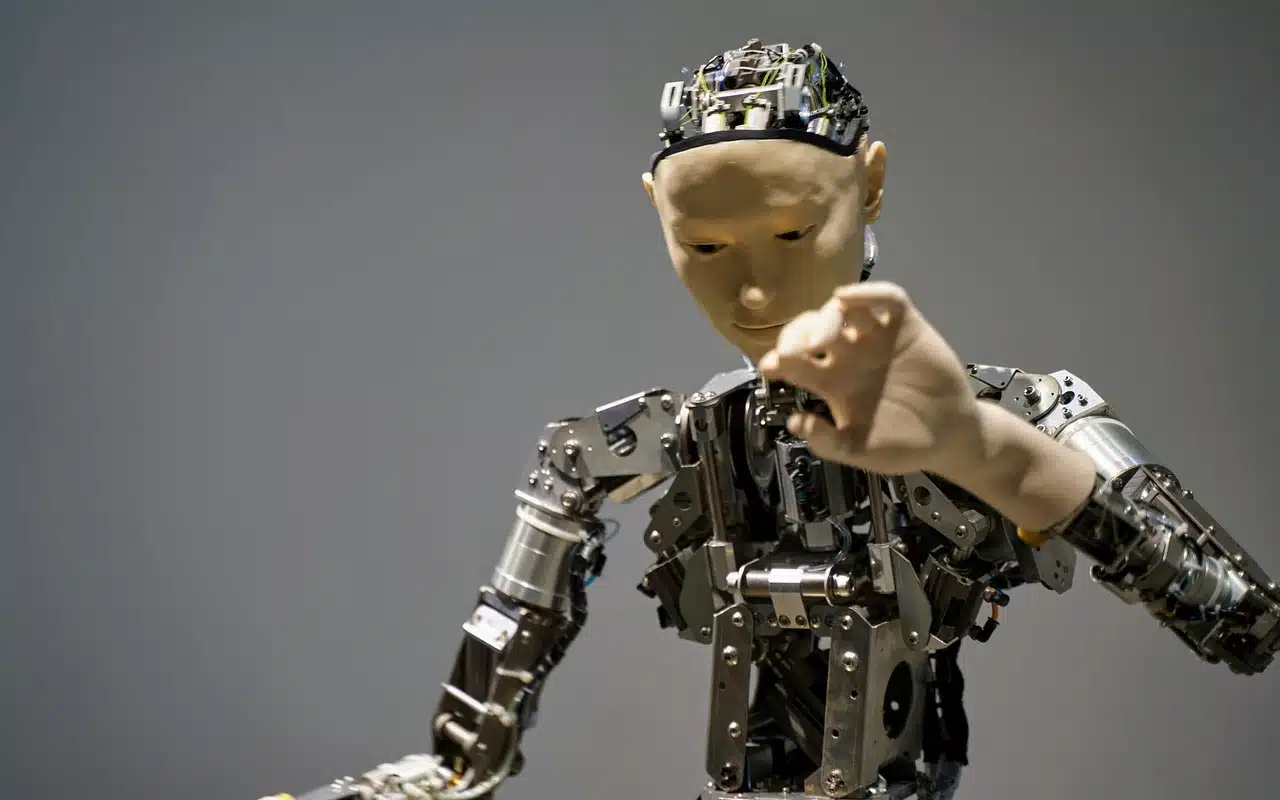 Kina otvorila centar za obuku humanoidnih robota: “Škola” za AI na zapadu zemlje