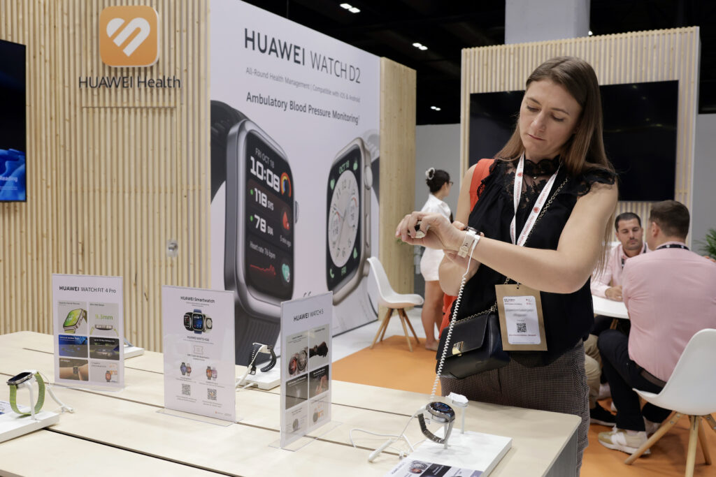 Huawei ESC 4