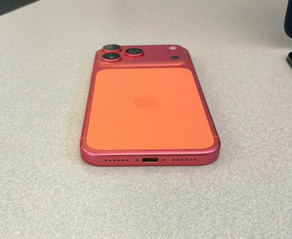 iPhone 17 Pro (Max) narančasta iz nekog razloga postaje ružičasta 3 23