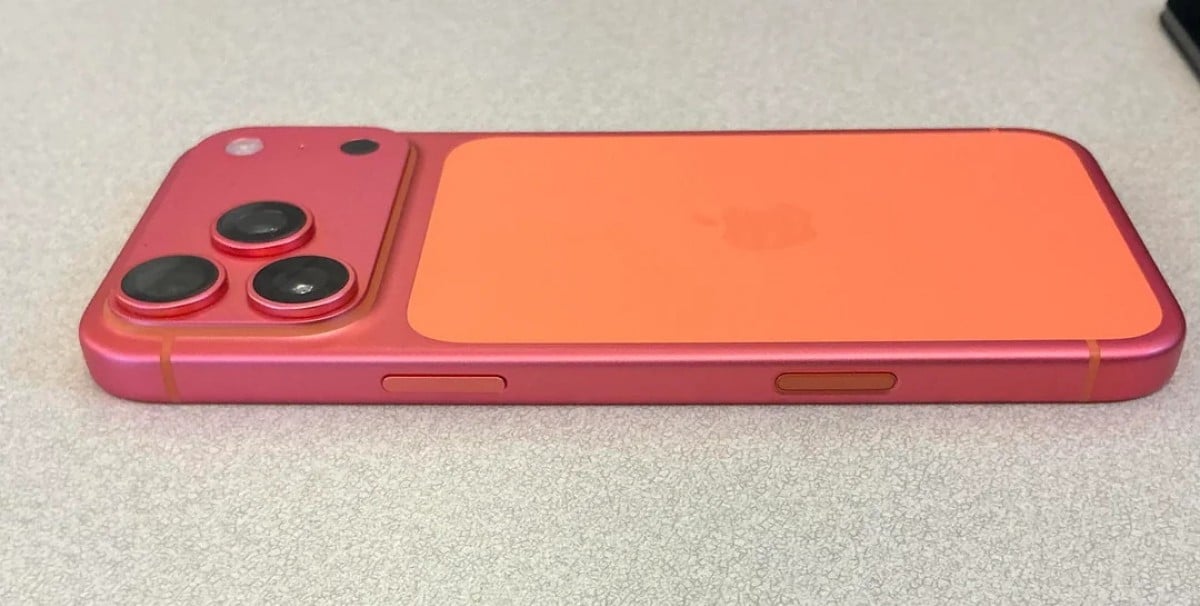 iPhone 17 Pro (Max) narančasta iz nekog razloga postaje ružičasta