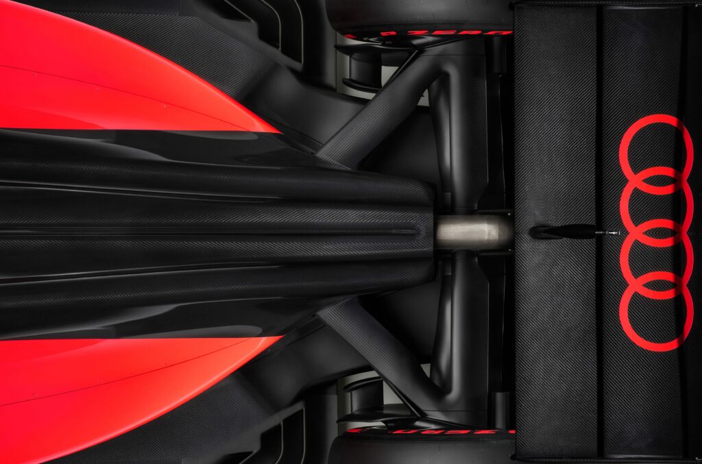 Audi prikazao novi F1 bolid 10 2
