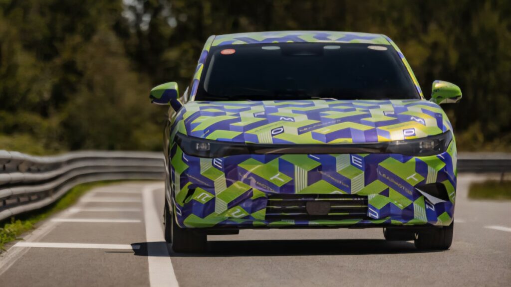 Leapmotor Lafa 5 - povoljni električni hatchback koji cilja vrh klase 8 7