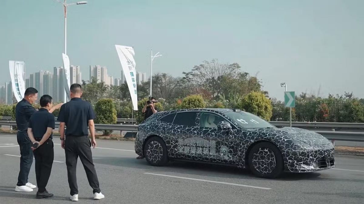 Huawei i GAC predstavljaju Qijing – luksuzni električni karavan po nižoj cijeni
