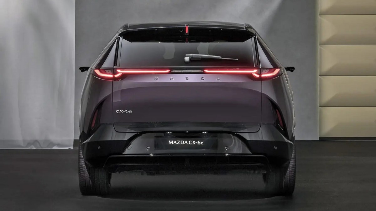 Mazda CX-6e dolazi na Europsko tlo 4 5