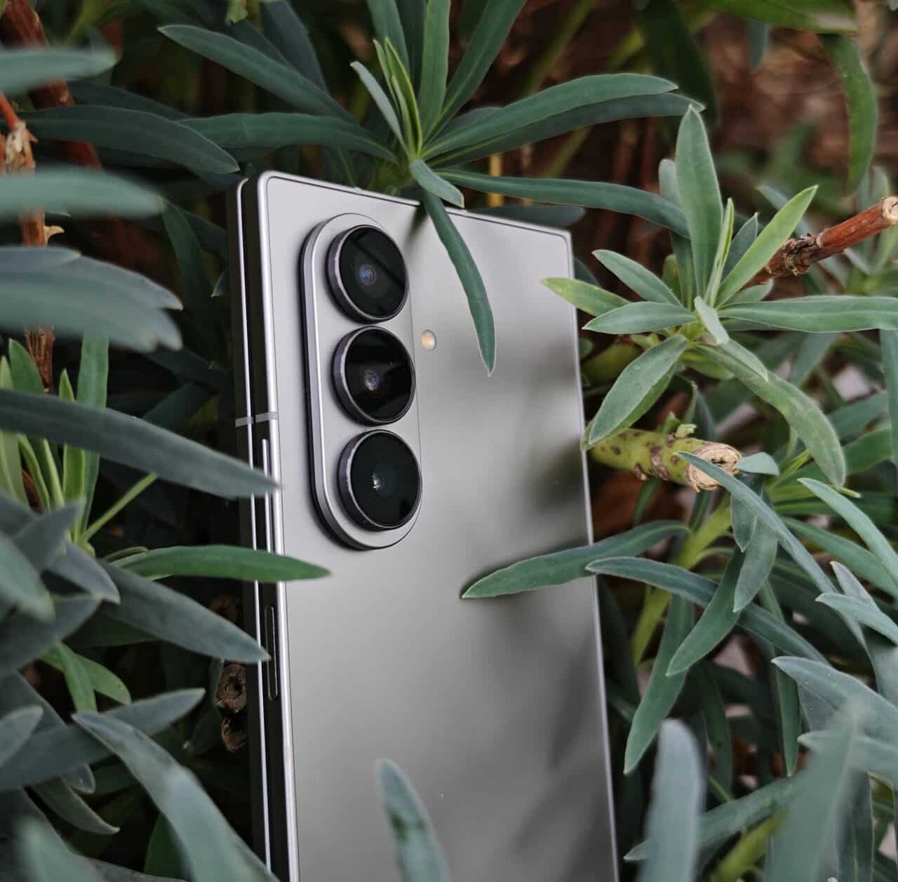 Samsung Galaxy Z Fold 7 recenzija