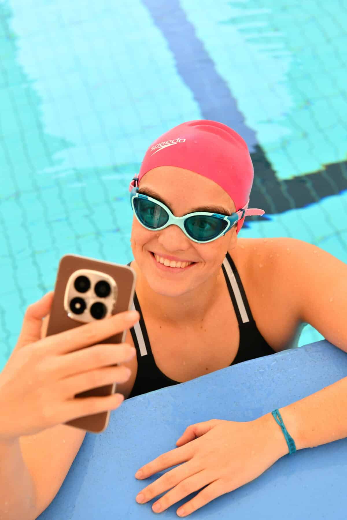 Dina Levačić prigrlila Redmi Note 15 seriju: izdržljivost je posebna vrlina