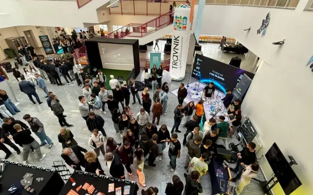 IT Reboot u Travniku: U fokusu digitalne tehnologije, biznis i umjetna inteligencija